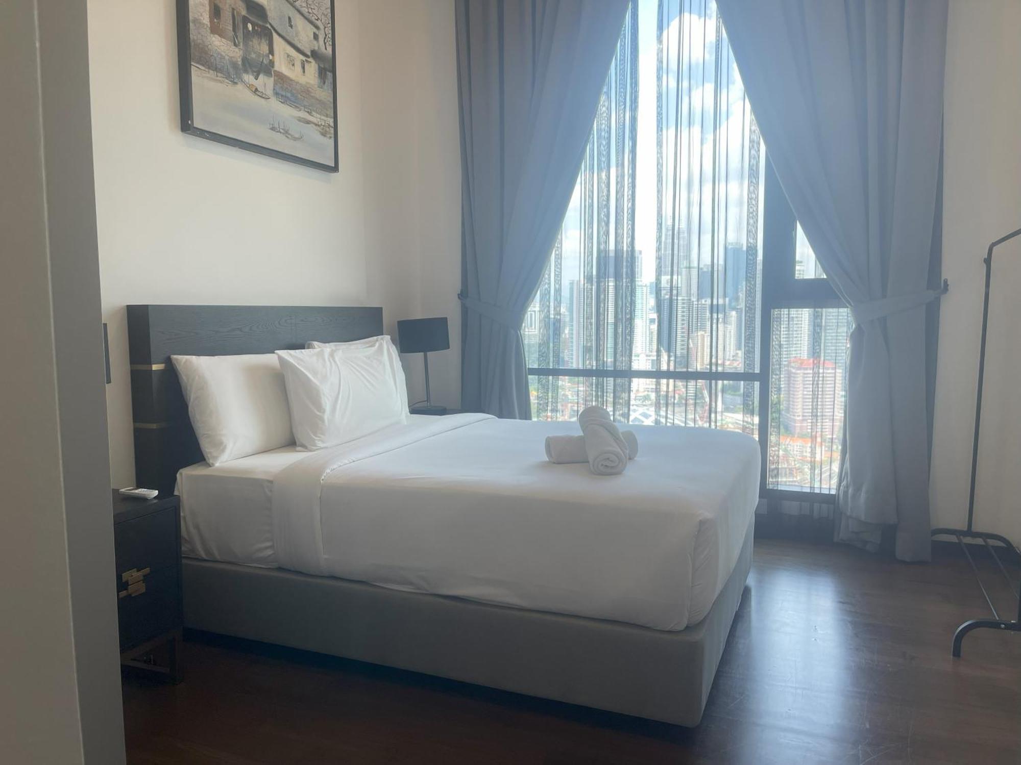 Astra At Opus Residences Pangsapuri